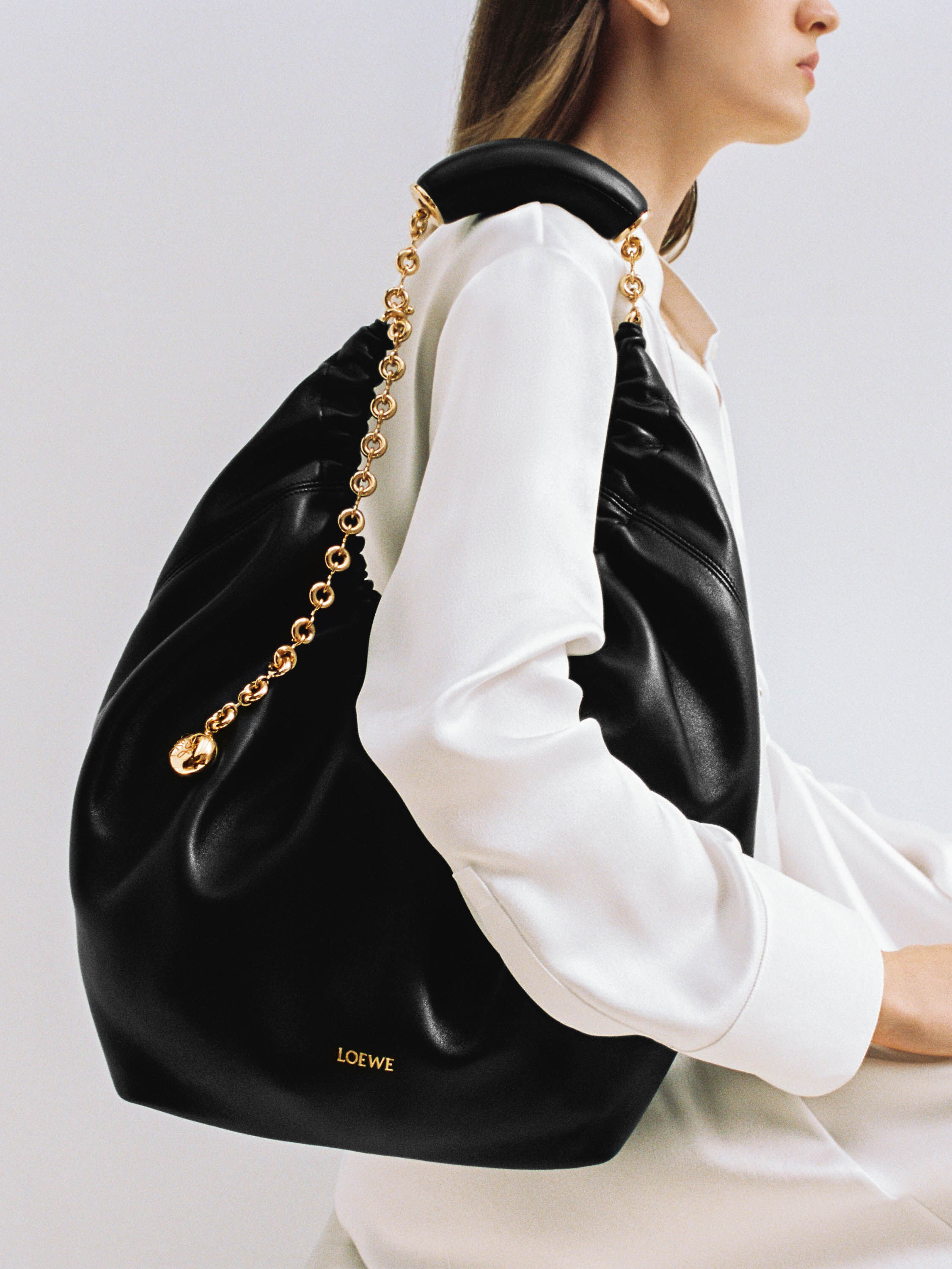 Loewe chain bag new arrivals